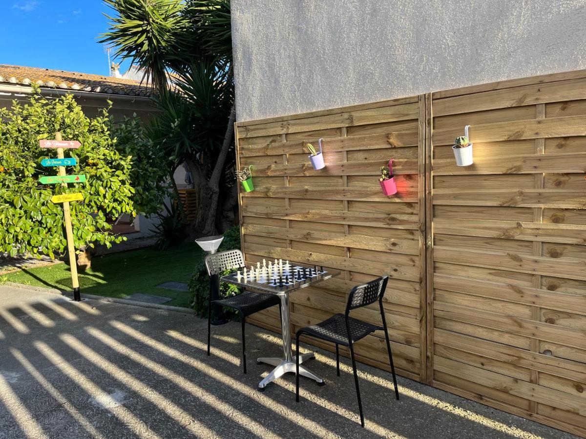 L Abri-Cotier Appartements Saintes-Maries-de-la-Mer Exterior photo