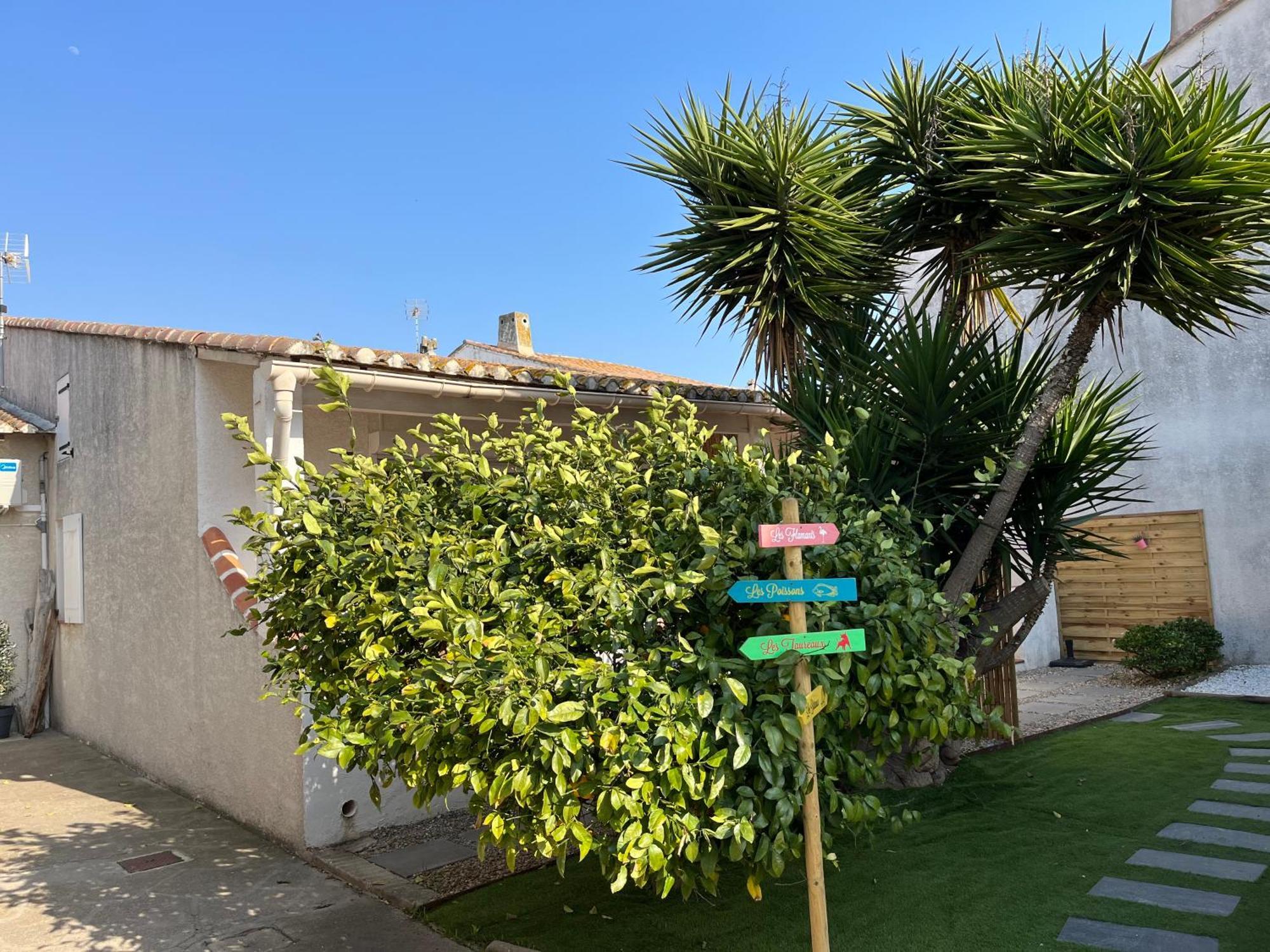 L Abri-Cotier Appartements Saintes-Maries-de-la-Mer Exterior photo